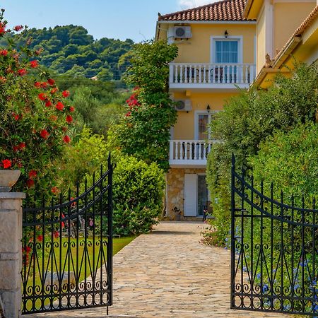 Villa Dionysios Keri Eksteriør billede