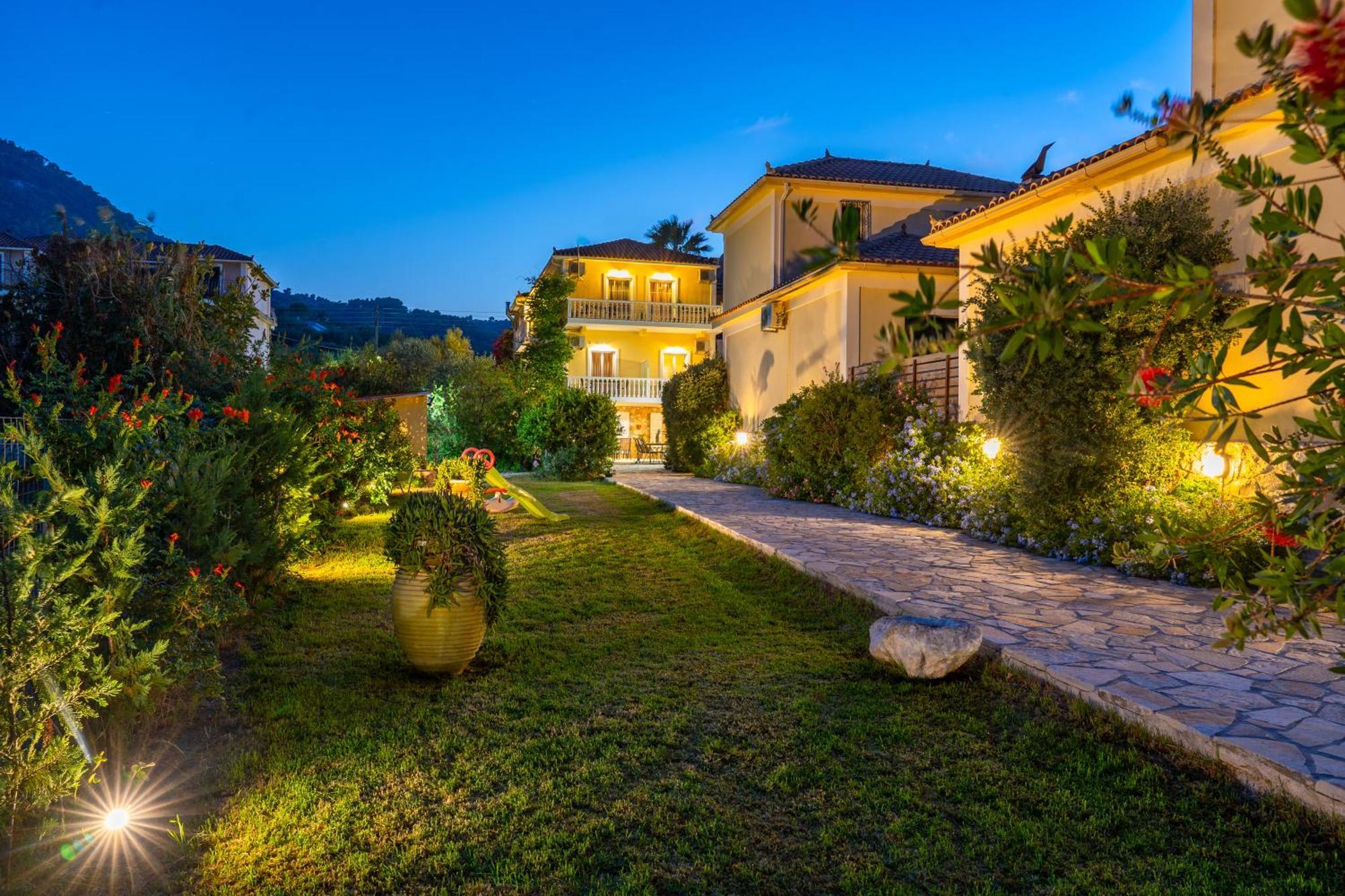 Villa Dionysios Keri Eksteriør billede